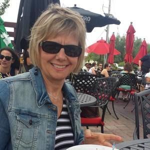 Meet your Posher, Lorraine